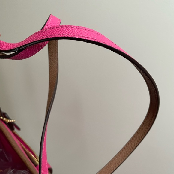 Coach Tote & Pouch - Picture 4 of 8